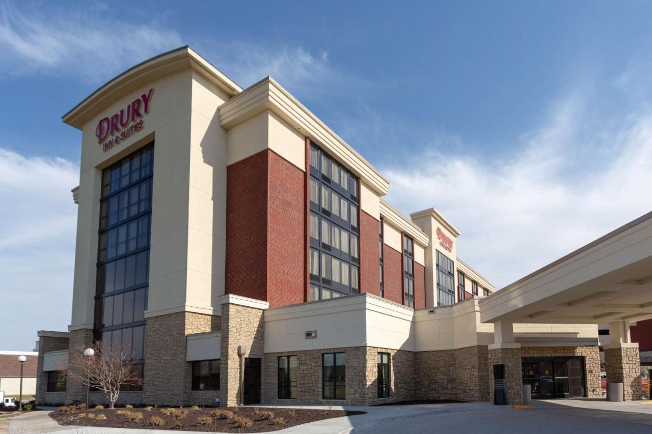 Drury Inn & Suites أوفرلاند بارك المظهر الخارجي الصورة